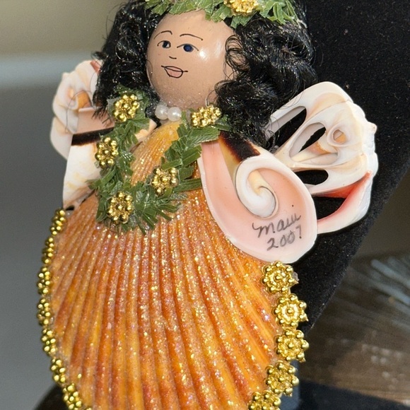 Maui Strong 2007 Hawaiian Native Christmas Ornament from local beach shell - Picture 3 of 8